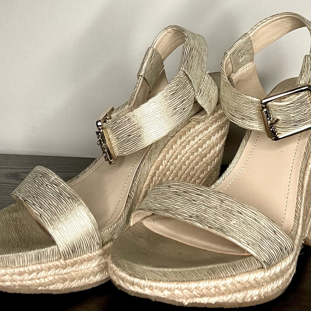 Calvin Klein Wedge Sandal 7.5M